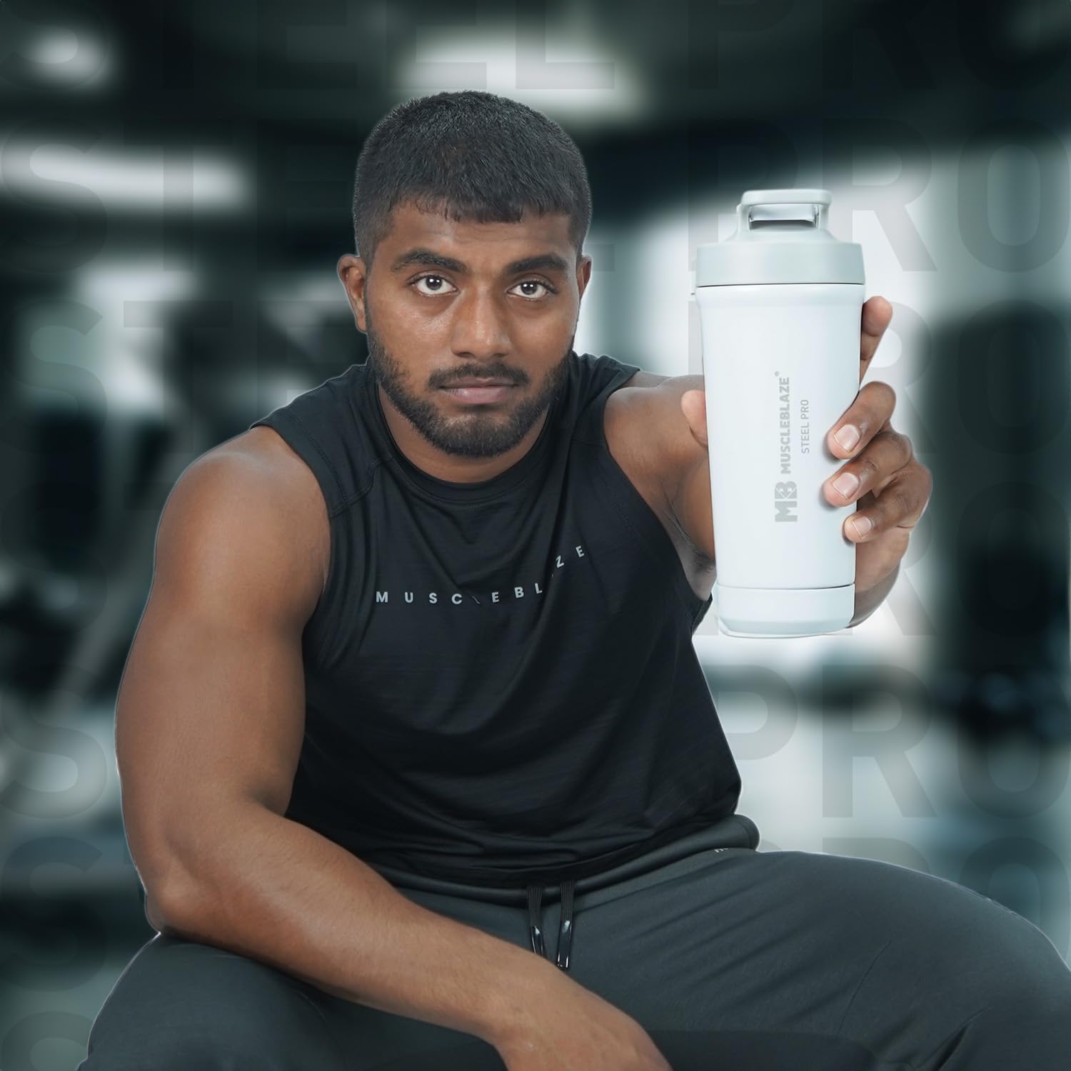 MuscleBlaze Steel Pro Shaker 700 ml with Steel Whisk, Leakproof Gym Shaker Bottle for Supplements, Pristine White - Image 8